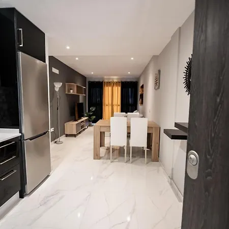 Aurea Apartment *